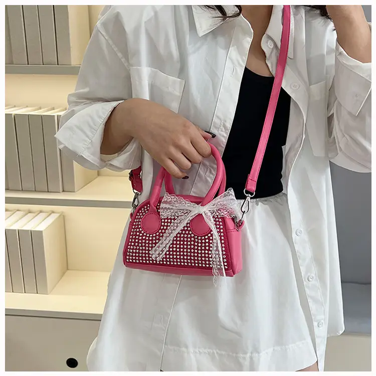 2025 New Silk Scarf Shell Handbag Large Capacity Bright Diamond Armpit Bag Diagonal Shoulder Bag for Women — feature 11