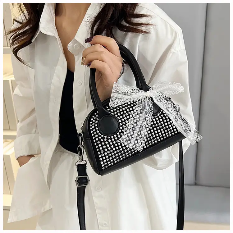 2025 New Silk Scarf Shell Handbag Large Capacity Bright Diamond Armpit Bag Diagonal Shoulder Bag for Women — feature 12