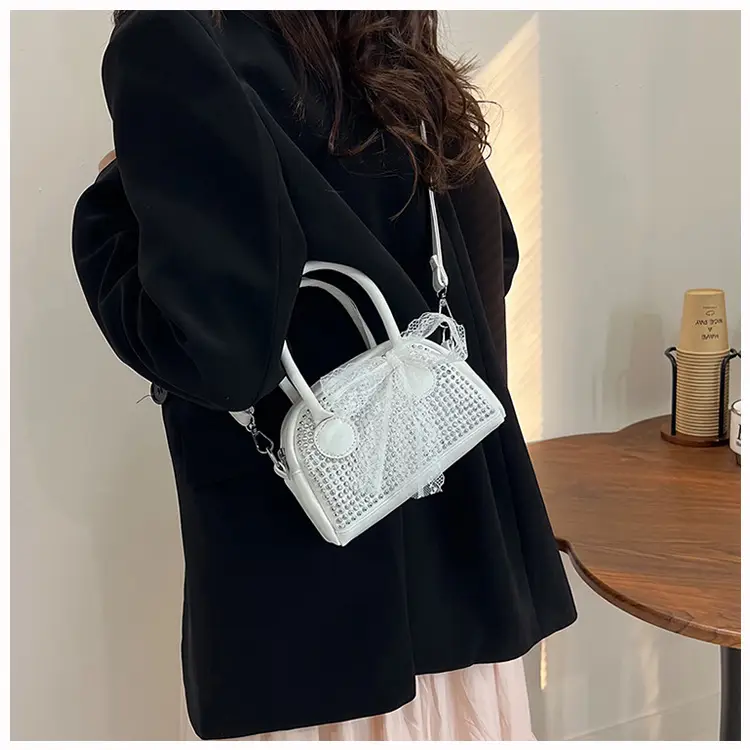 2025 New Silk Scarf Shell Handbag Large Capacity Bright Diamond Armpit Bag Diagonal Shoulder Bag for Women — feature 8