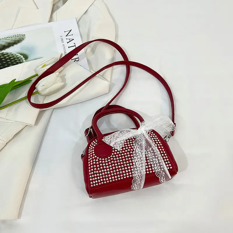 2025 New Silk Scarf Shell Handbag Large Capacity Bright Diamond Armpit Bag Diagonal Shoulder Bag for Women