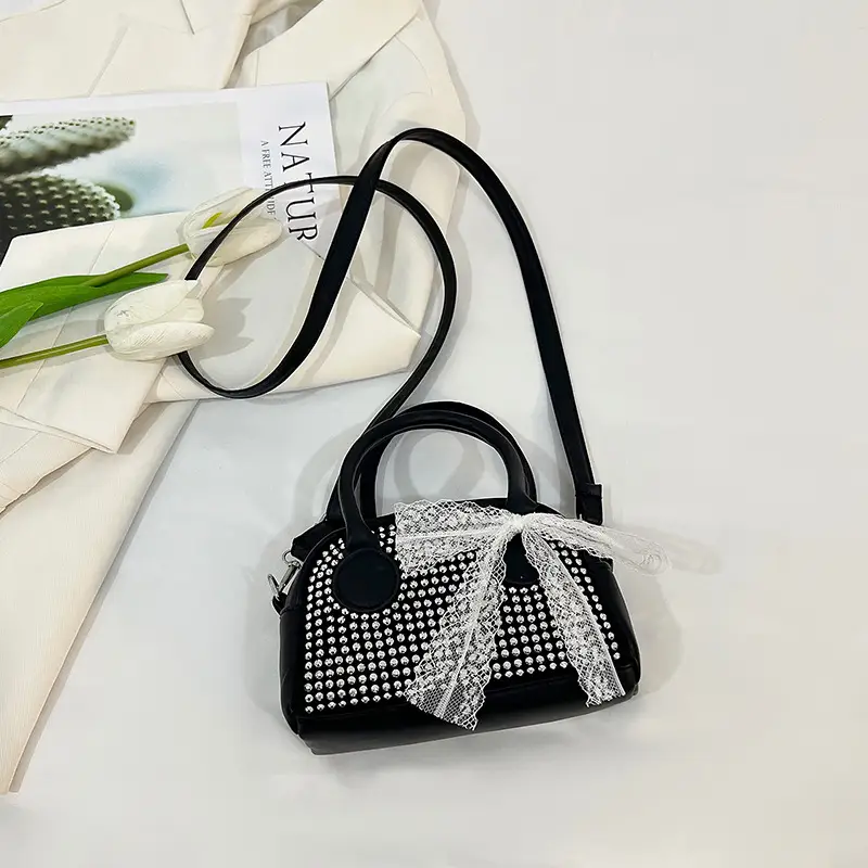 2025 New Silk Scarf Shell Handbag Large Capacity Bright Diamond Armpit Bag Diagonal Shoulder Bag for Women