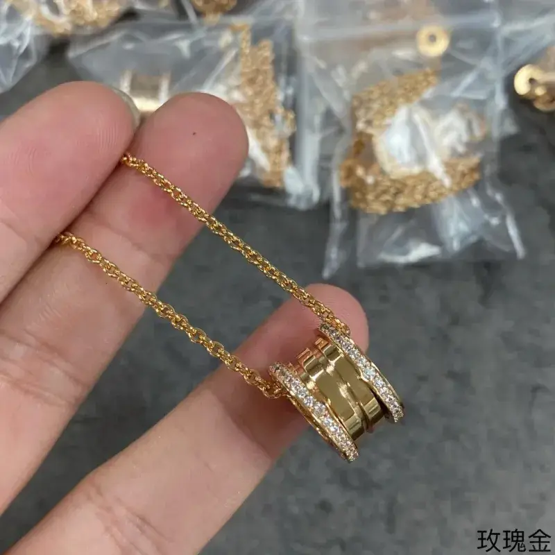 Plated Gold Ceramic Clavicle Necklace for Men Women