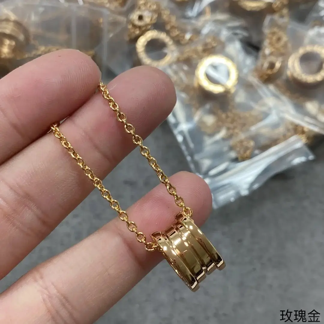Plated Gold Ceramic Clavicle Necklace for Men Women — feature 19