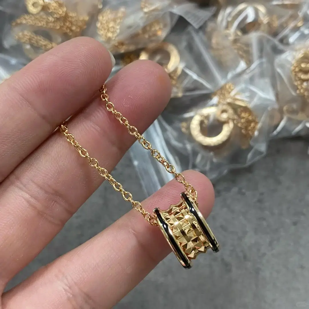 Plated Gold Ceramic Clavicle Necklace for Men Women — feature 25