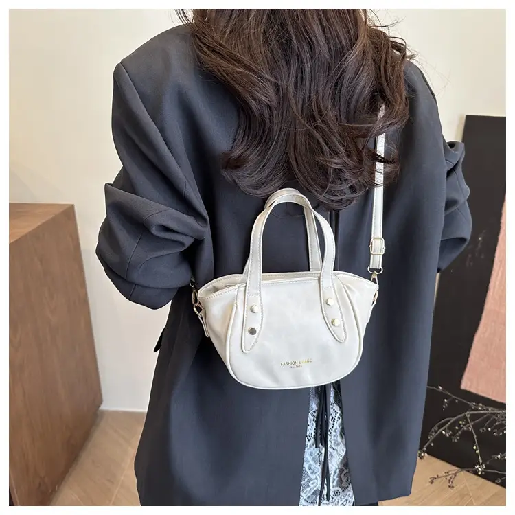 2025 Spring Light Luxury Bucket Bags Women — feature 1