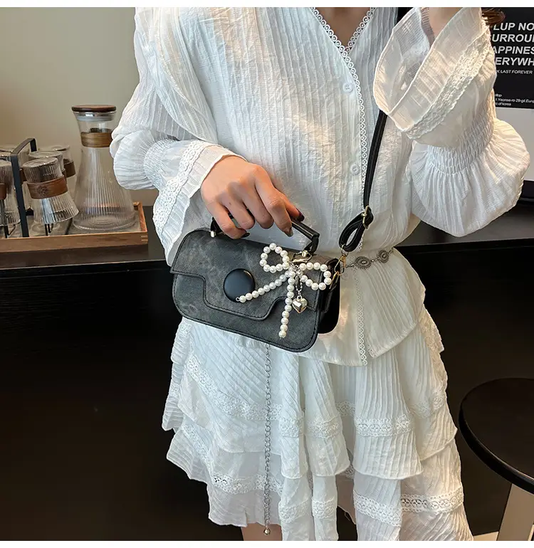 Women's 2025 Spring New Square Handbag with Pearl Chain — feature 10