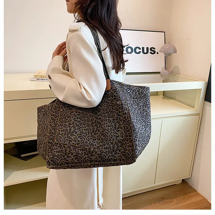 Leopard Print Women's Large Tote Bag 2024 — feature 20