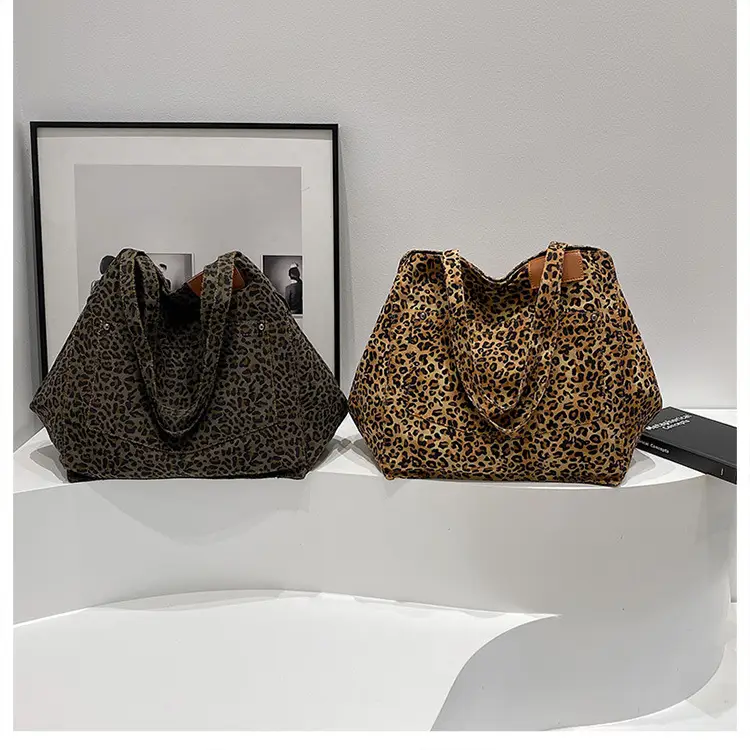 Leopard Print Women's Large Tote Bag 2024 — feature 28