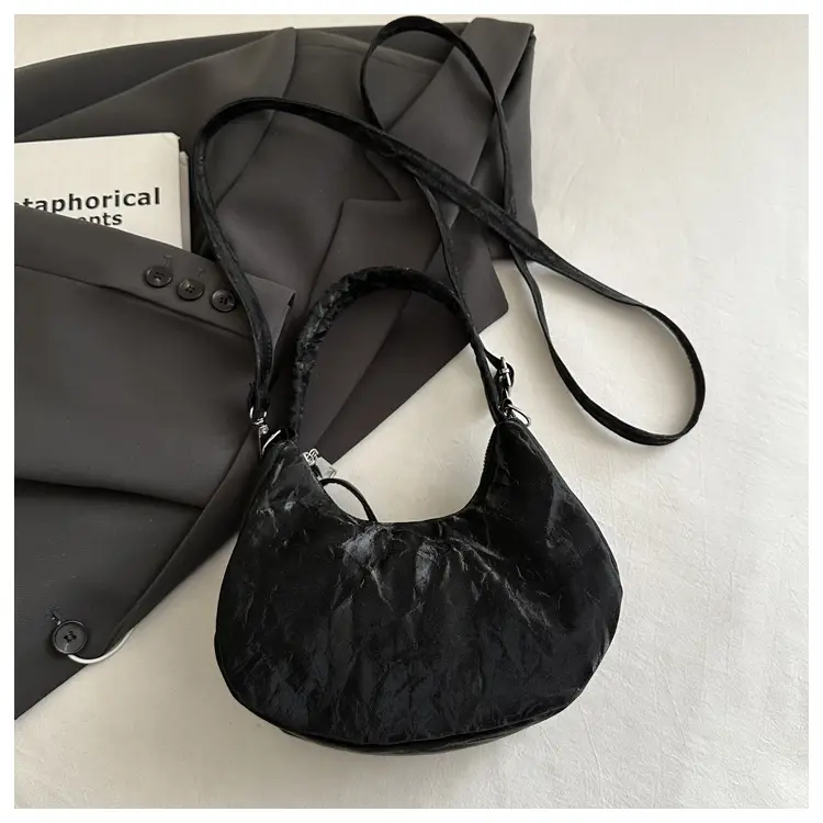 Women's White Lace Bow Shoulder Bag 2026 — feature 14