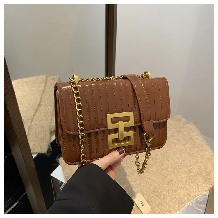 Pink Chain Shoulder Bag for Women 2025 - Image 4