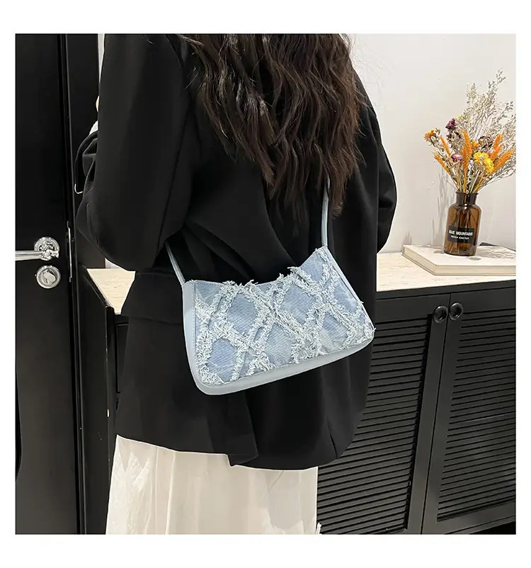 Blue Rhombic Underarm Bag for Women 2025 — feature 33