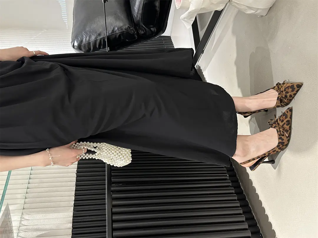 Niche High Heels Women's Shoes 2025 Spring Leopard Bow Pointed Shallow Stiletto Heel Mid Heel Baotou Sandals — feature 10
