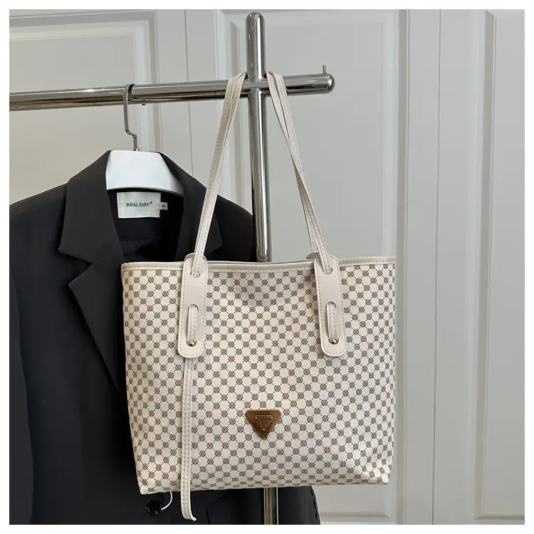 Trendy Checkered Shoulder Tote Bag 2024 Summer — feature 16