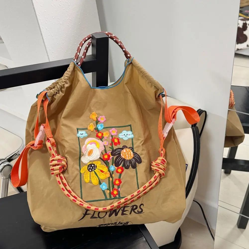 Flower Embroidered Large Capacity Shoulder Bag Women's - Image 2