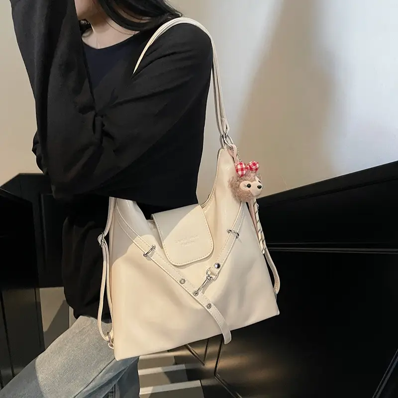 Silver Fashionable Shoulder Bag for Women 2025 New Arrival - Image 7