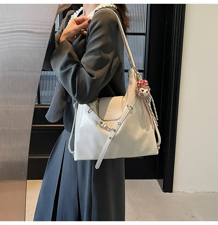 Silver Fashionable Shoulder Bag for Women 2025 New Arrival — feature 37