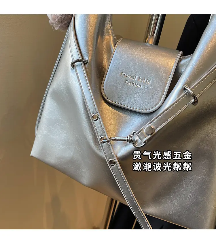 Silver Fashionable Shoulder Bag for Women 2025 New Arrival — feature 6