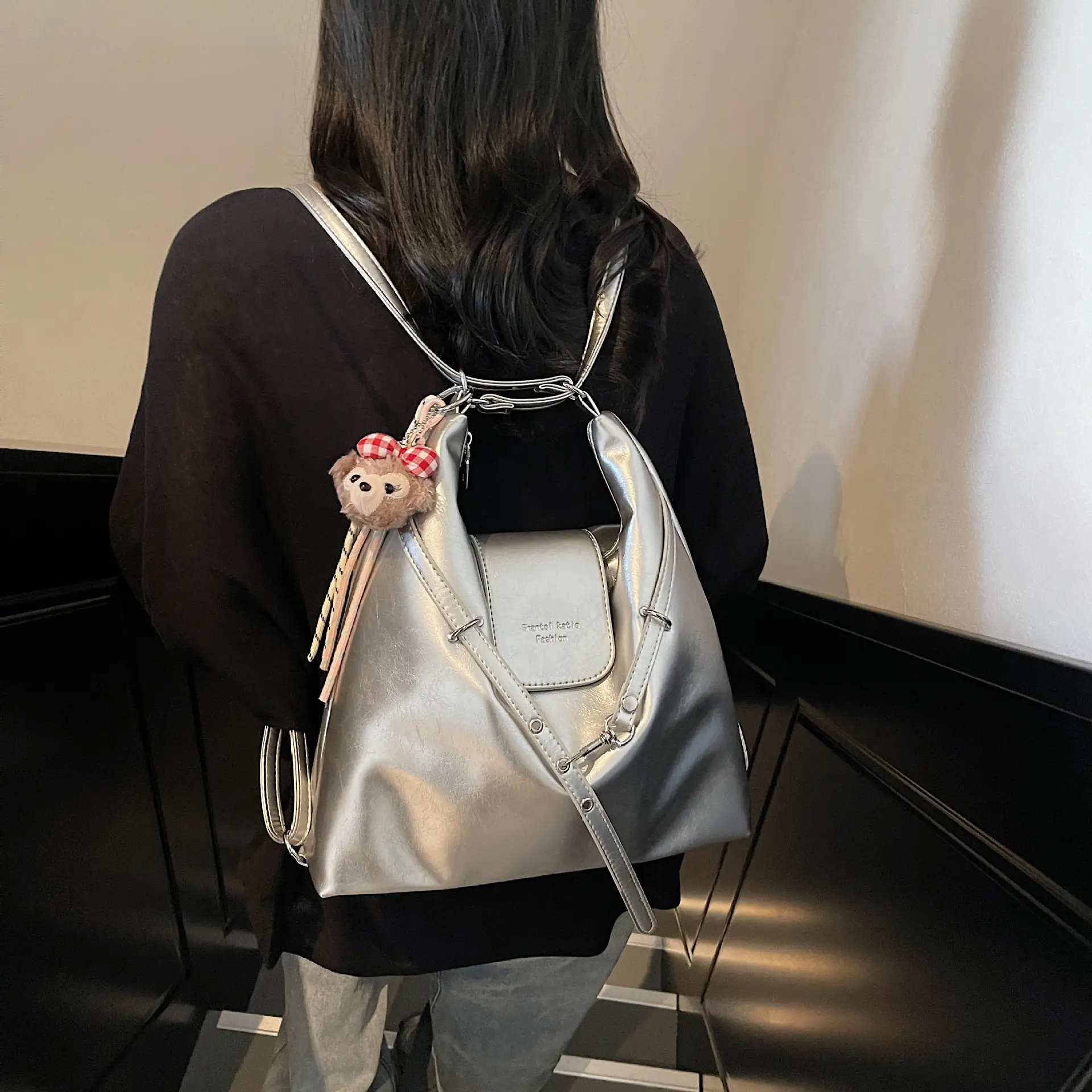 Silver Fashionable Shoulder Bag for Women 2025 New Arrival - Image 2