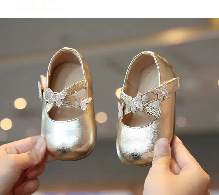 Silver Bow Baby Shoes for 0-2Yrs Non-Slip Soft Bottom — feature 1