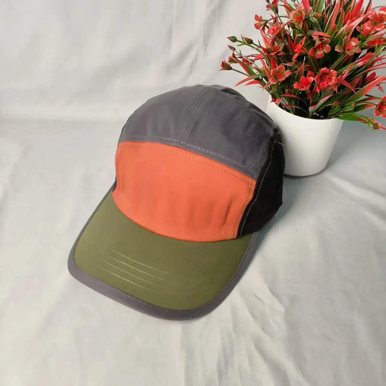 American Style Retro Color-Block Baseball Cap for Men Women - Image 4