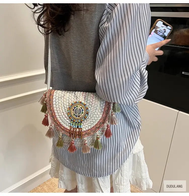 Cross-Border Straw Woven Shoulder Bag with Tassels — feature 10