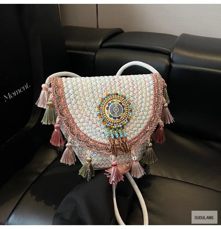 Cross-Border Straw Woven Shoulder Bag with Tassels — feature 12