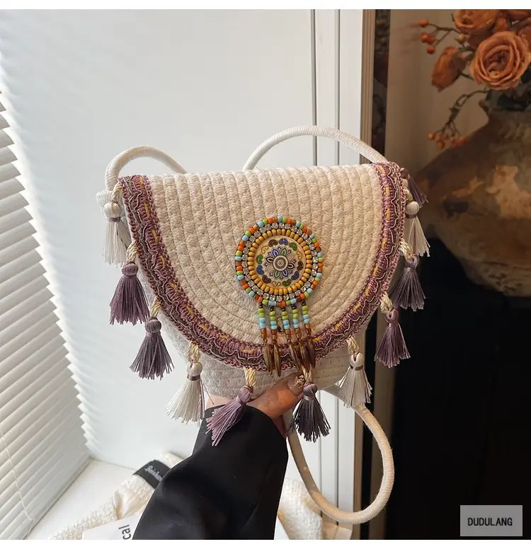 Cross-Border Straw Woven Shoulder Bag with Tassels — feature 13