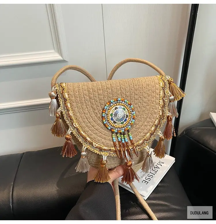 Cross-Border Straw Woven Shoulder Bag with Tassels — feature 16