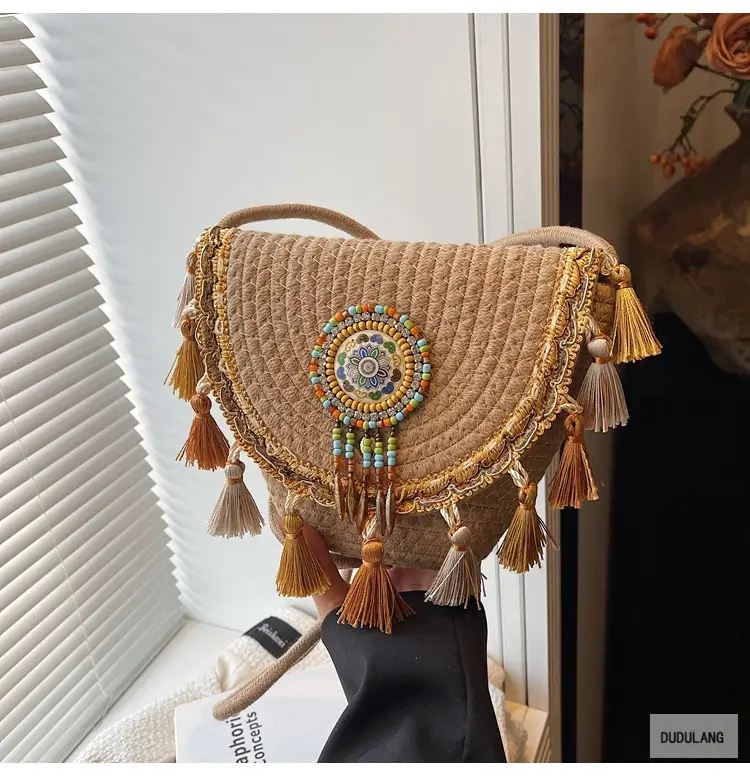 Cross-Border Straw Woven Shoulder Bag with Tassels — feature 18