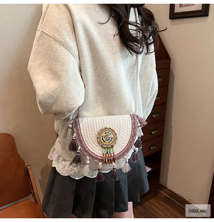 Cross-Border Straw Woven Shoulder Bag with Tassels — feature 25