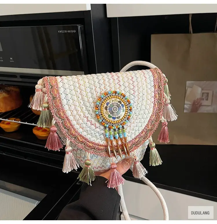 Cross-Border Straw Woven Shoulder Bag with Tassels — feature 32