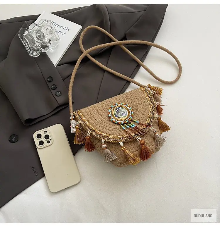 Cross-Border Straw Woven Shoulder Bag with Tassels — feature 35