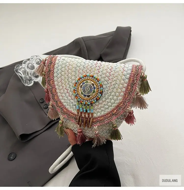 Cross-Border Straw Woven Shoulder Bag with Tassels — feature 42