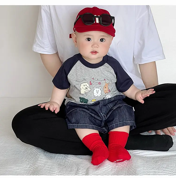 Baby Boy Summer Suit Red Hat Raglan Sleeve T-Shirt Two Piece Set — feature 16