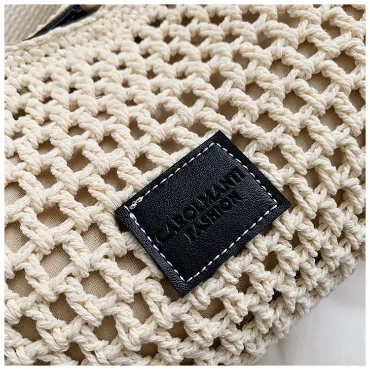 Women's Hollow Knit Beach Bag Large Capacity Wooden Handle — feature 7