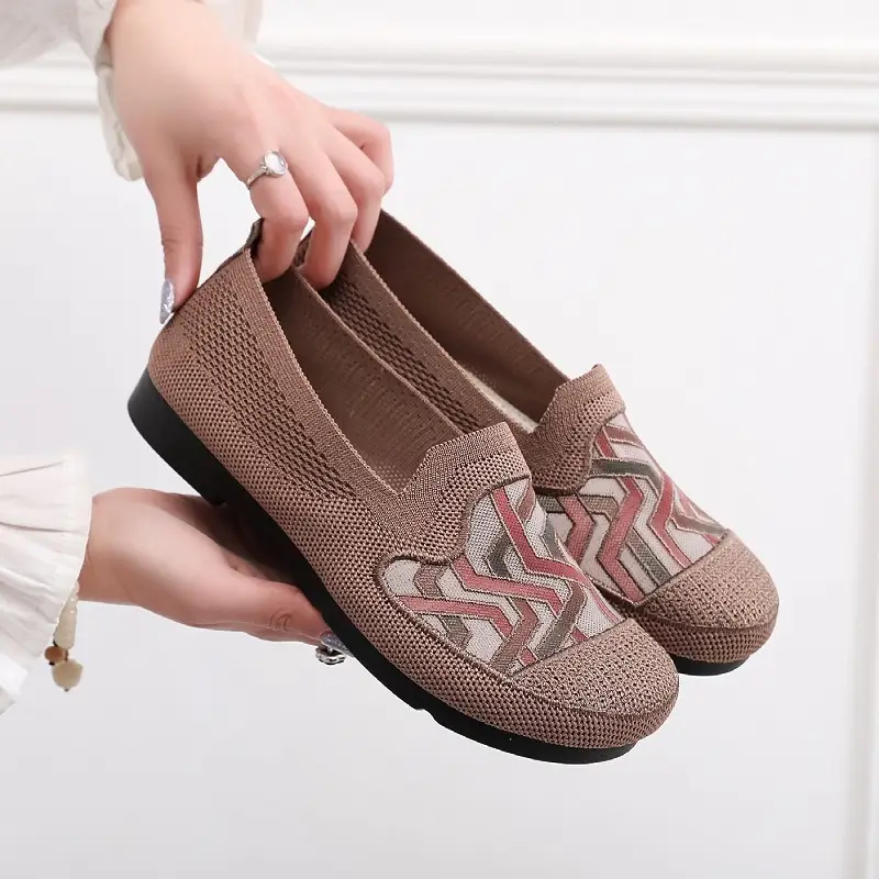 New Old Beijing Cloth Shoes Women's Summer Mesh Breathable Mother Shoes Slip-in Comfortable Cloth Shoes for the Elderly Flat Shoes - Image 7