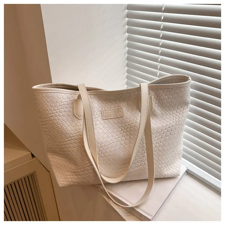 Black Woven Women's Large Tote Bag — feature 21