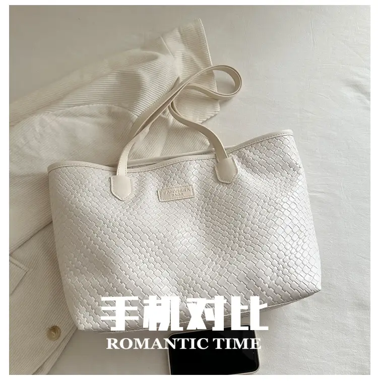 Black Woven Women's Large Tote Bag — feature 4