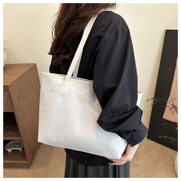 Black Woven Women's Large Tote Bag — feature 8