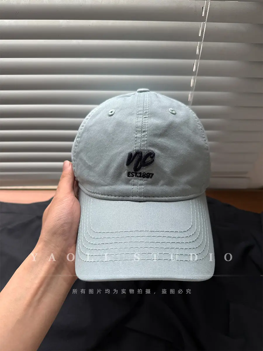 Red Embroidered Baseball Cap for Women 2026 Spring — feature 18