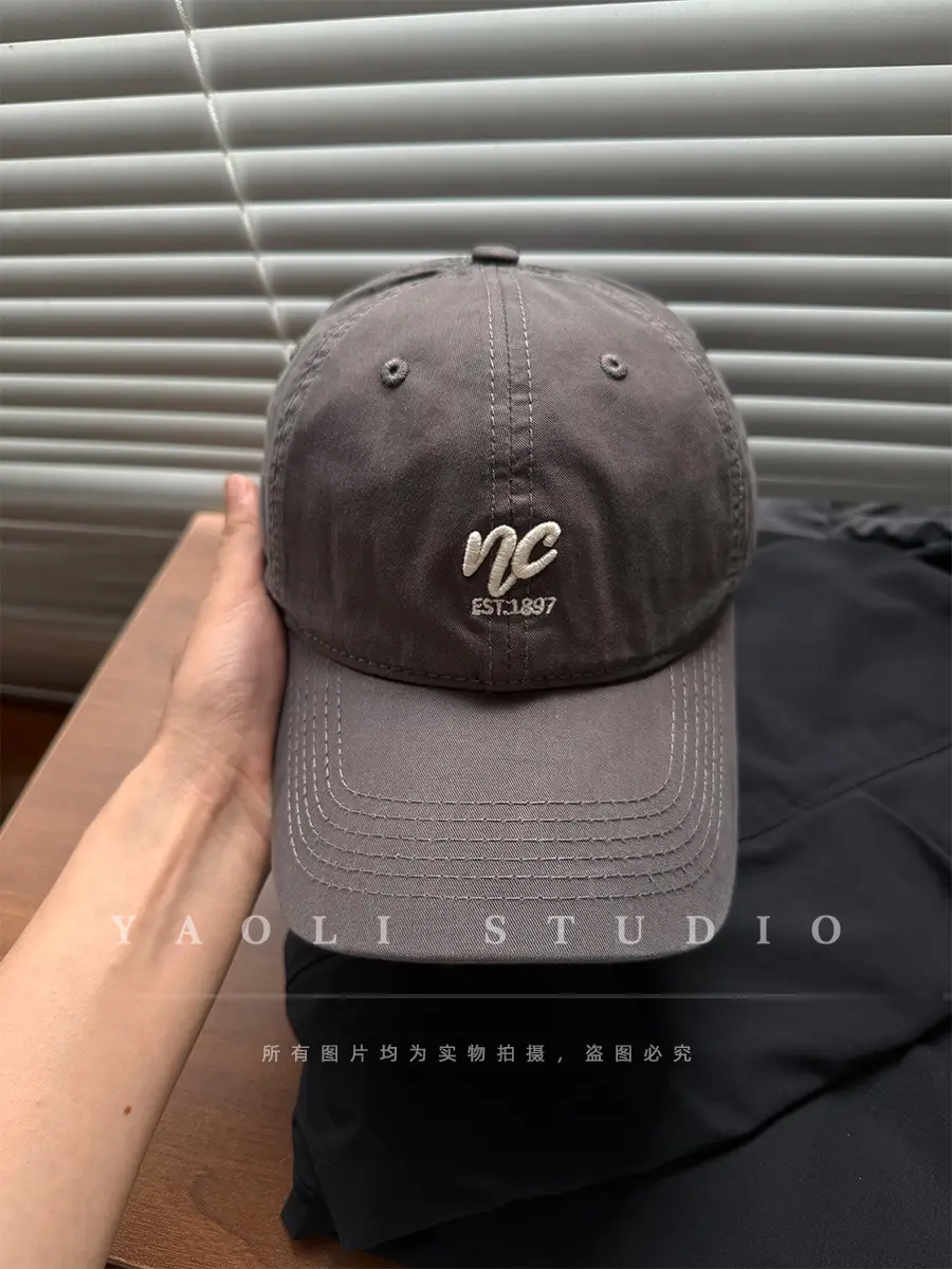 Red Embroidered Baseball Cap for Women 2026 Spring — feature 22