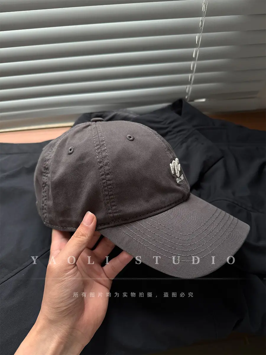 Red Embroidered Baseball Cap for Women 2026 Spring — feature 24