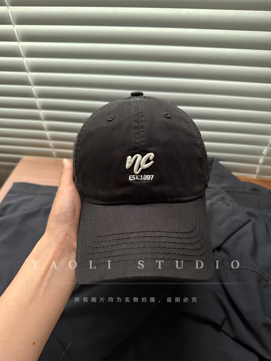 Red Embroidered Baseball Cap for Women 2026 Spring — feature 28