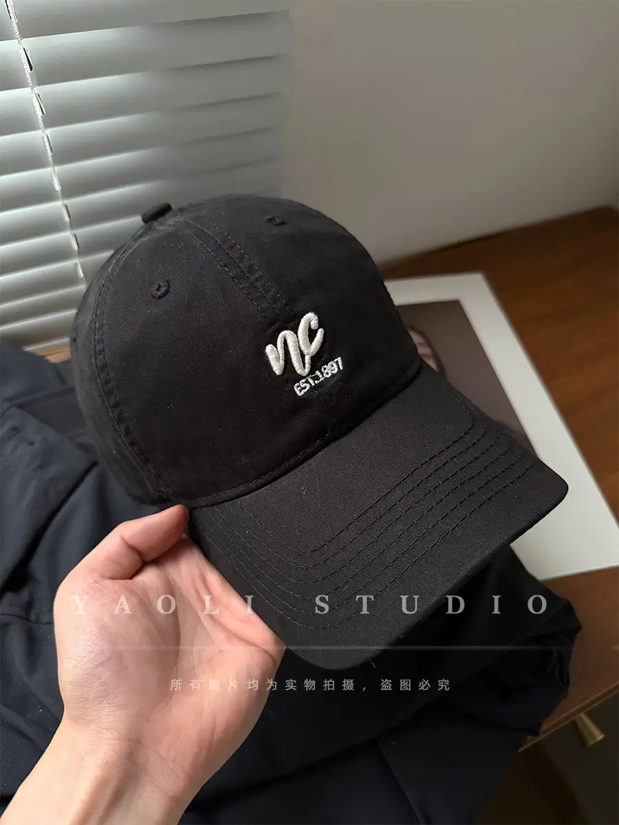 Red Embroidered Baseball Cap for Women 2026 Spring — feature 29