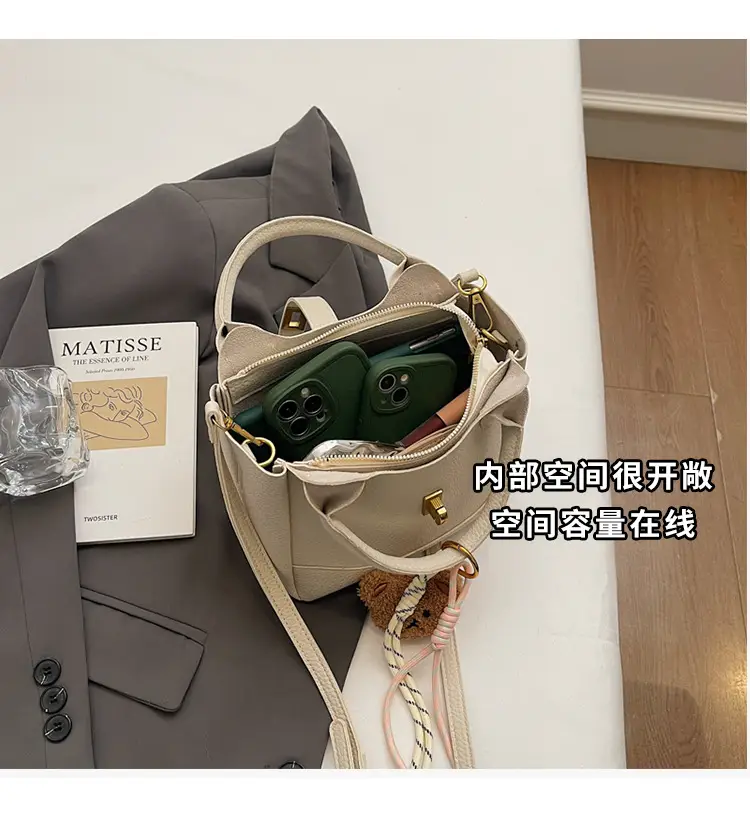Women's Litchi Pattern Shoulder Crossbody Bag Tan 2025 — feature 10