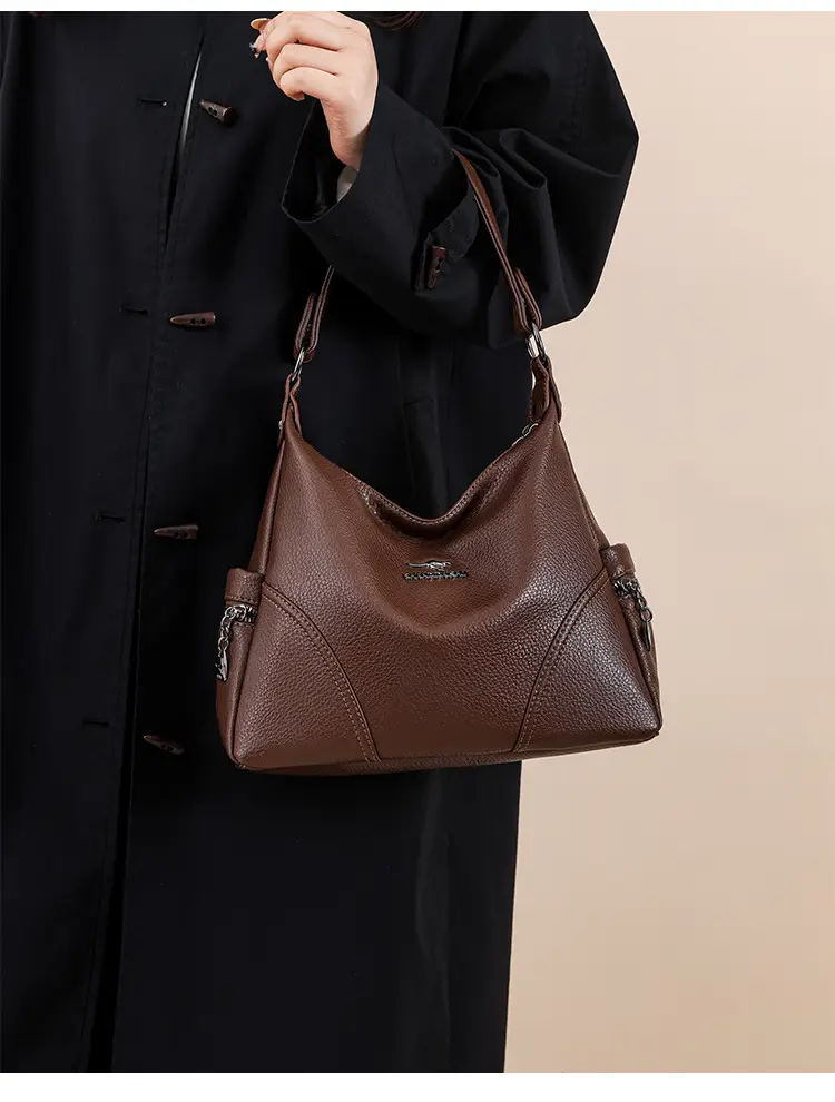 Black Women's Shoulder Crossbody Bag 2025 — feature 32