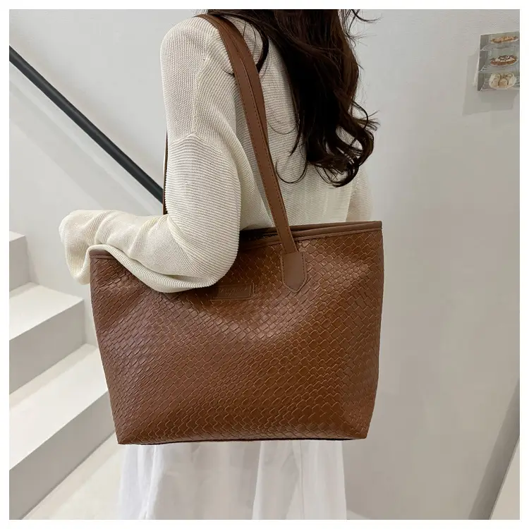 White Korean Style Tote Bag 2025 Summer New Niche Design — feature 11