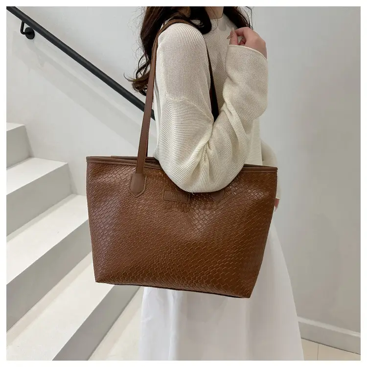 White Korean Style Tote Bag 2025 Summer New Niche Design — feature 12