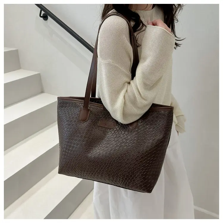 White Korean Style Tote Bag 2025 Summer New Niche Design — feature 13
