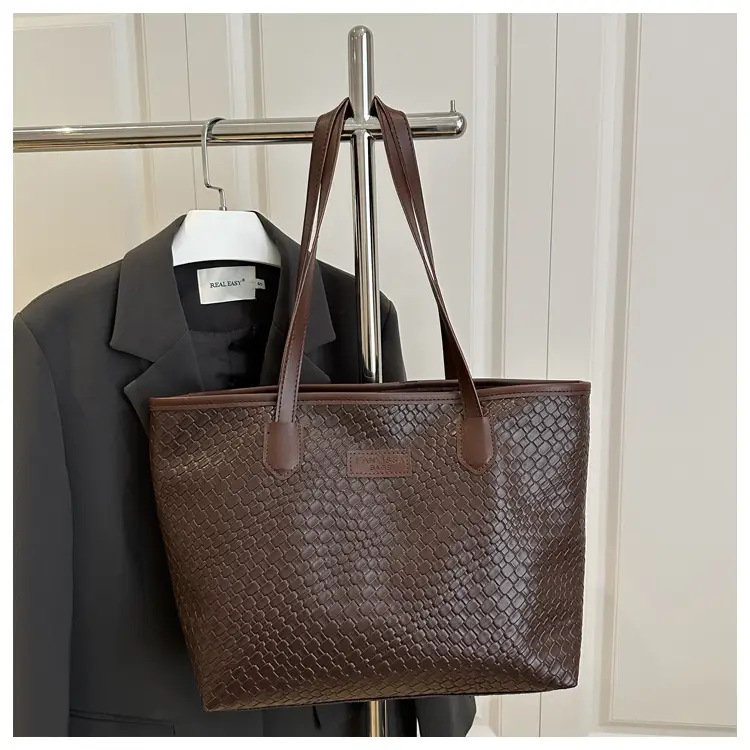 White Korean Style Tote Bag 2025 Summer New Niche Design — feature 23